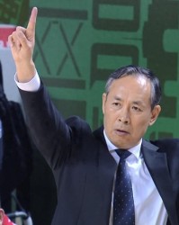 宝威体育官方入口-三连胜！许利民表扬一人：对我们作用特别大，为他的好状态而高兴